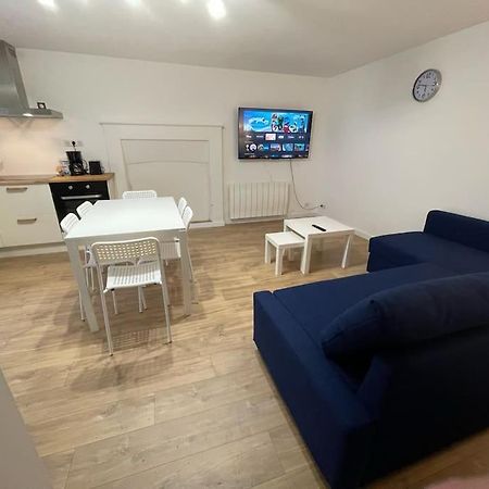 Charmante Maison A Evran Proche Dinan Et St Malo. Esterno foto