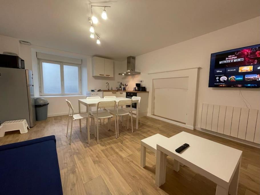 Charmante Maison A Evran Proche Dinan Et St Malo. Esterno foto